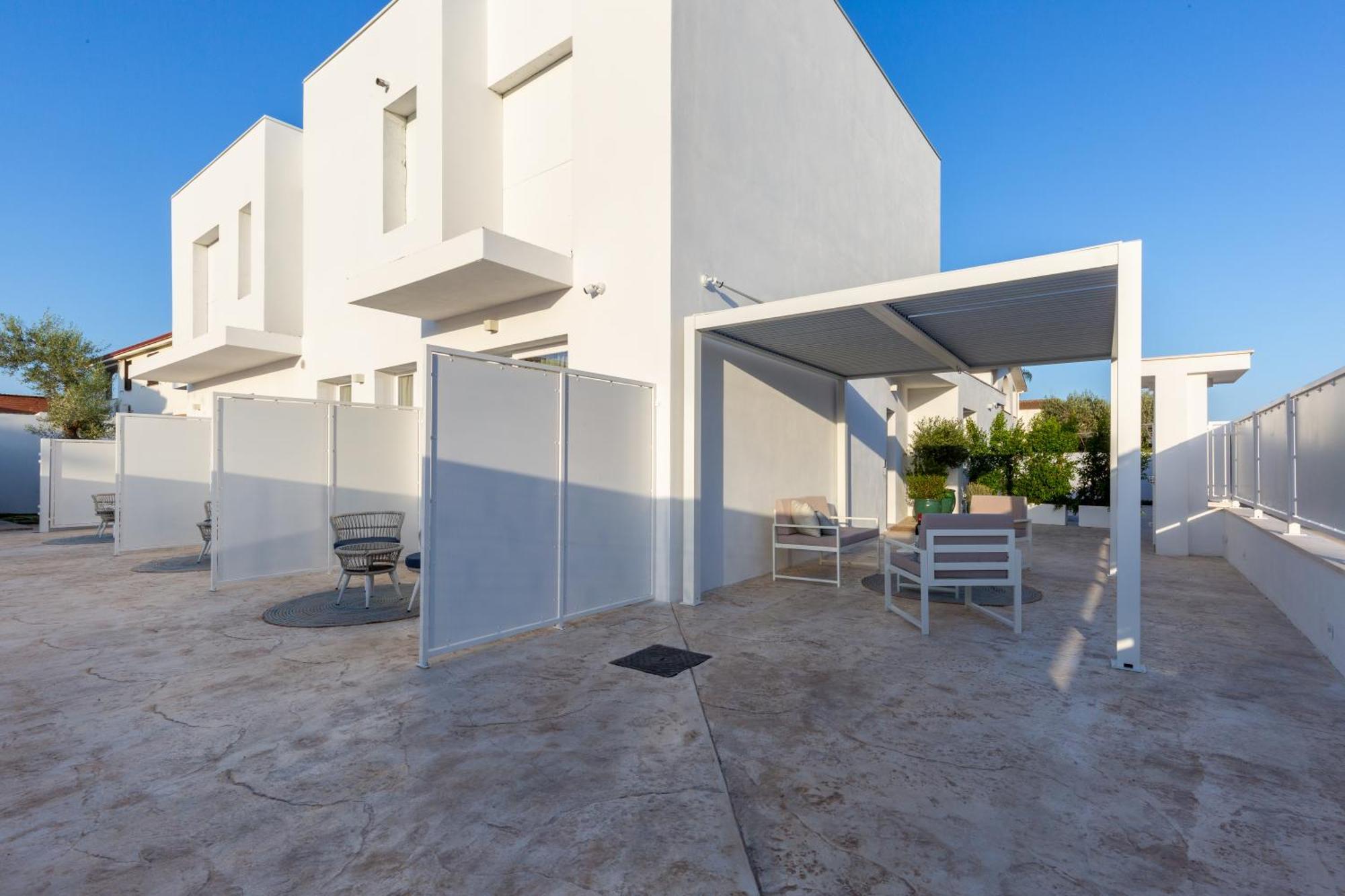 Delphis Pula Rooms Exterior photo